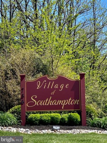 756 Street Rd, Southampton, PA 18966-3920