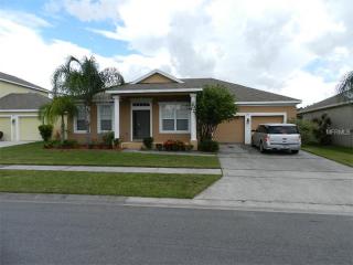 2781 Marshfield Preserve Way, Kissimmee FL  34746-2171 exterior