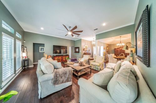 7113 Meadowside Rd, Fort Worth, TX 76132-3521