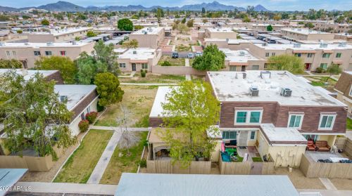 8427 34th Ave, Phoenix AZ  85051-5952 exterior