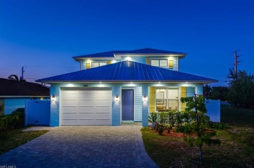 797 91st Ave, Naples FL  34108-2424 exterior