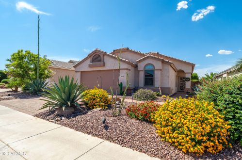 18208 Skyline Dr, Sun City, AZ 85374-7312