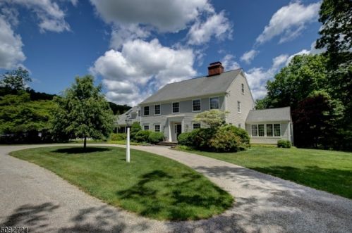67-3 Ballantine Rd, Bernardsville, NJ 07924-1611