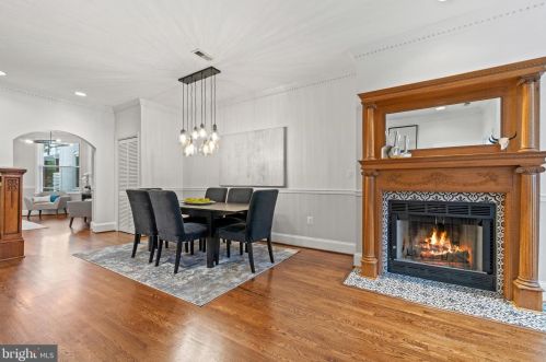 1209 Girard St, Washington, DC 20017-2424