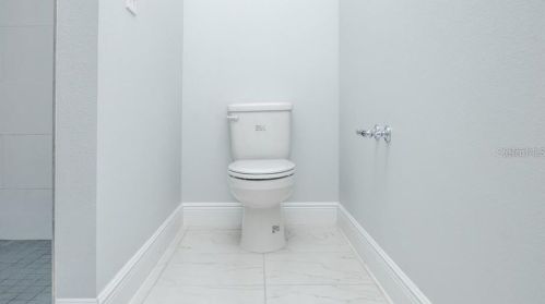 1360 Bakersfield Ave, Deltona FL  32725-5815 exterior