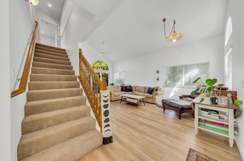 217 Fairmont Dr, Grass Valley CA  95945-9708 exterior