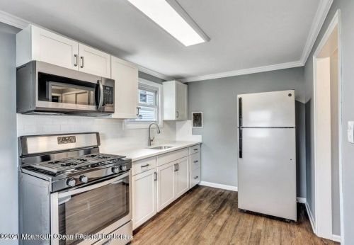 8 Oceanport Ave, West Long Branch, NJ 07764-1509