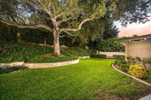 607 Oak Grove Dr, Glendora CA  91741-2258 exterior