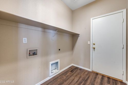 3939 Jasper Dr, Gilbert, AZ 85296-8256