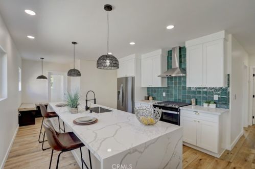 4527 Copeland Ave, San Diego CA  92116-4806 exterior