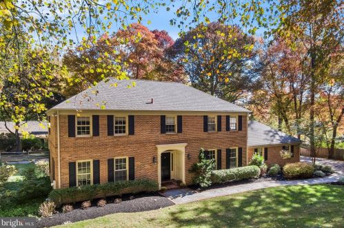 841 Milmar Rd, Newtown Square, PA 19073-3523