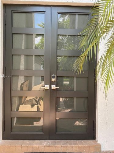 5171 170th Ave, Hollywood FL  33027-4921 exterior