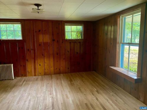 6417 Hillsboro Ln, Crozet VA  22932-3322 exterior