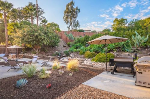 6584 Airoso Ave, San Diego CA  92120-4809 exterior