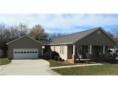 220 Depot St, Rockwell NC  28138-8702 exterior