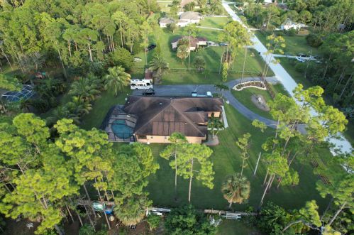 15627 76th Rd, Town Of Loxahatchee Groves, FL 33470-3172