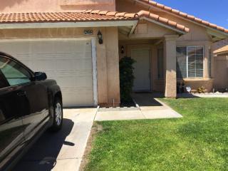 12456 Silverwood Ln, Victorville, CA 92395-8735
