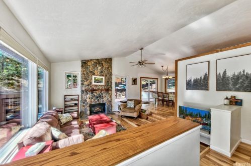 1858 Normuk St, South Lake Tahoe CA  96150-5348 exterior