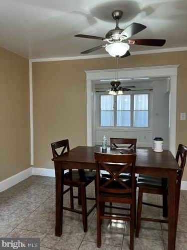 4249 9th St, Philadelphia PA  19140-2204 exterior