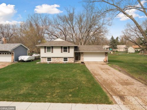 10143 Mississippi Blvd, Minneapolis, MN 55433-4556