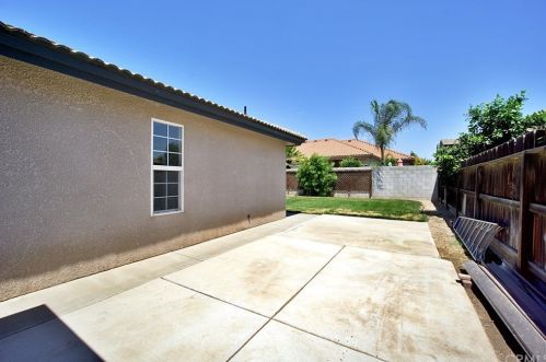 3047 Sultana Dr, Madera CA  93637-5941 exterior
