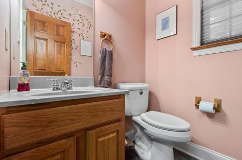 215 Woodridge Ct, Canonsburg PA  15317-9509 exterior