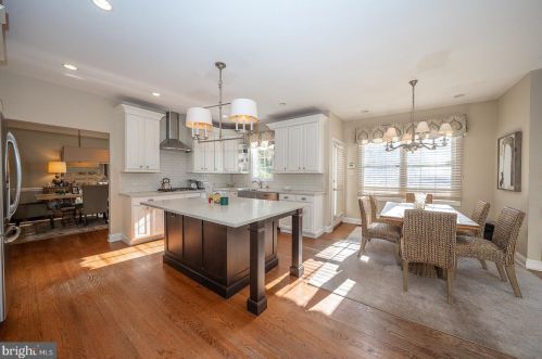 825 Bryn Mawr Ave, Newtown Square PA  19073-4333 exterior