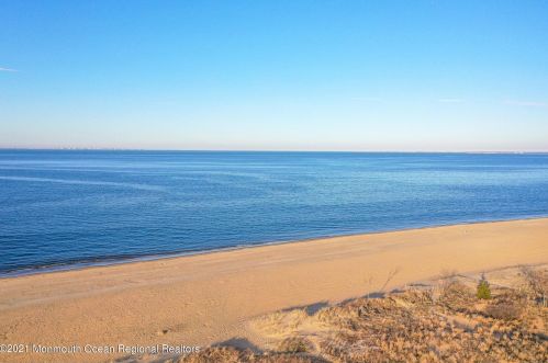 97 Ocean Ave, Middletown NJ  07748-5651 exterior