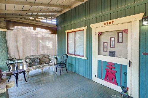 3707 Linwood Pl, Riverside CA 92506-1815 exterior