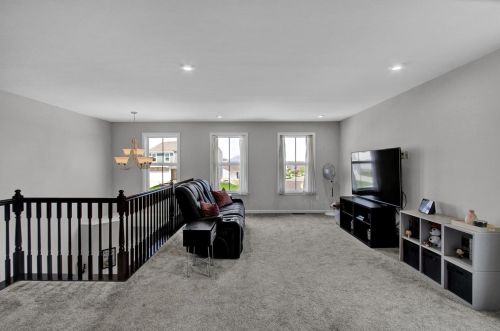 701 Emerald Dr, South Lebanon OH  45065-3003 exterior
