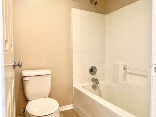 37245 Parkway Dr, Beaumont CA  92223-8104 exterior