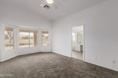 6258 Blackhawk Dr, Glendale AZ 85308-6671 exterior