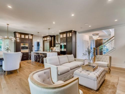 3917 Washburn Ave, Minneapolis MN 55410-1130 exterior