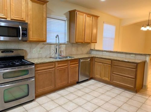 10348 Stone Gate Dr, Conroe TX  77385-8015 exterior
