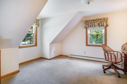 58 Long Pond Rd, Danville NH  03819-3126 exterior