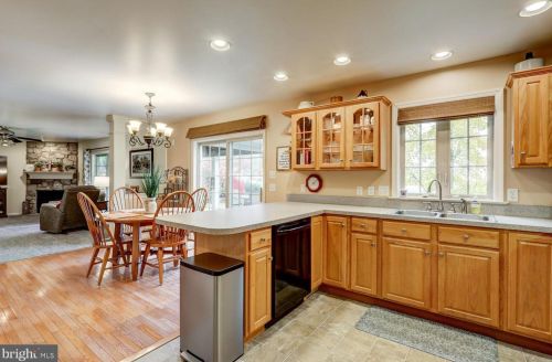 155 Millway Rd, Ephrata PA  17522-9578 exterior