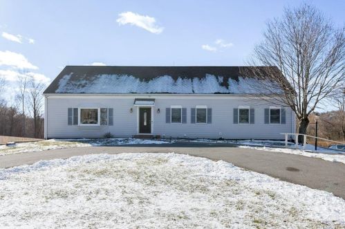 46 Boniello Dr, Mahopac, NY 10541-2808