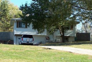 11801 33rd St, Bellevue, NE 68123-1305