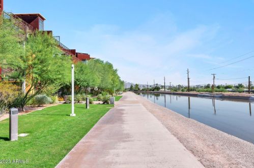 5822 Scottsdale Rd, Scottsdale AZ 85253-5415 exterior