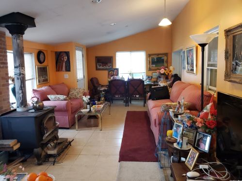 566 Lattintown Rd, Marlborough NY  12542-5143 exterior