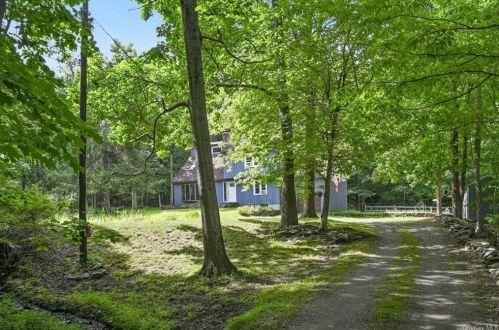 119 Still Rd, Poughquag, NY 12570-5042