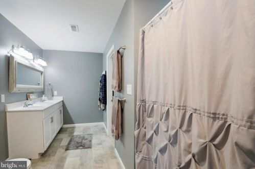 385 Bluebird Trl, Upton PA  17225-1704 exterior