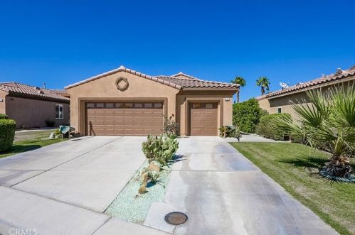 82084 Travolta Ave, Indio, CA 92201-8104