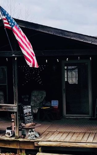 297 Oden Rd, Ruffs Dale, PA 15679-2204
