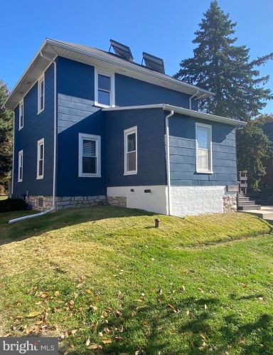 520 Hockersville Rd, Swatara PA  17033-2076 exterior