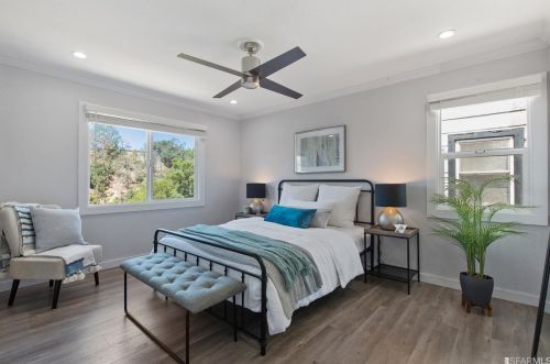 9411 Castlewood St, Oakland CA 94605-4415 exterior