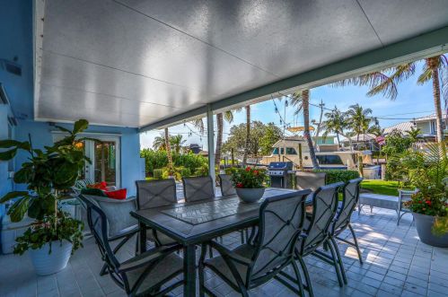 1719 Dyer Point Rd, Palm City FL  34990-1723 exterior