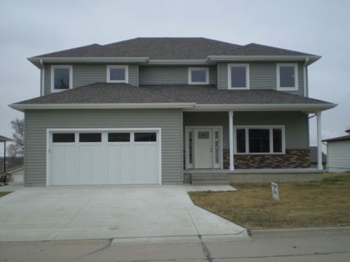 729 1st St, Albion, NE 68620-1601