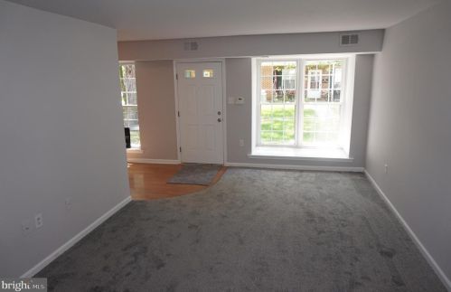 1007 Middleton Pl, Norristown, PA 19403-2840