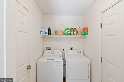 182 Beacon Ct, Montross VA  22520-4078 exterior